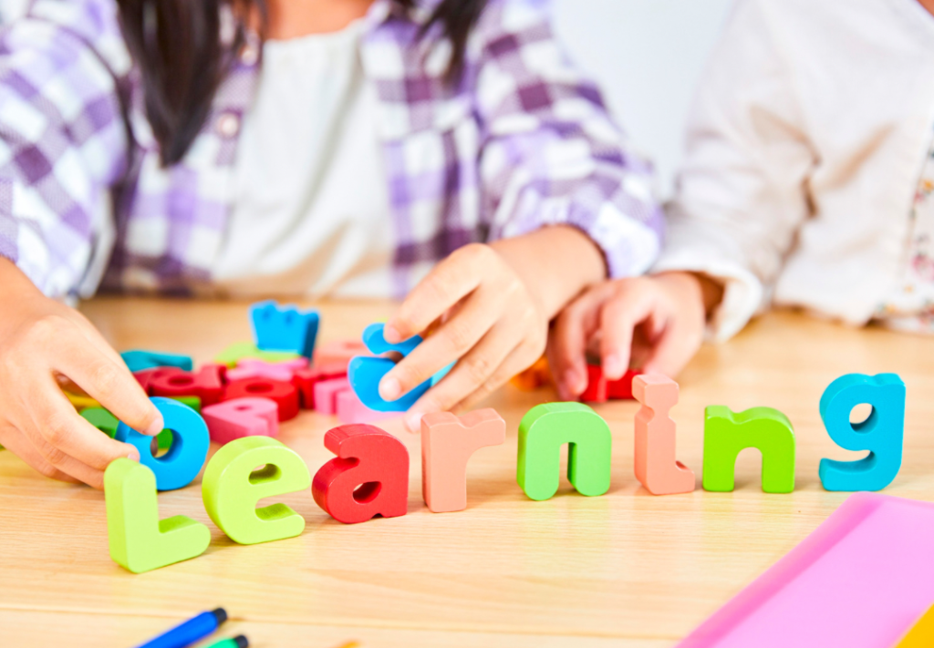 野々市市押野のNES英会話教室 子ども向け少人数英会話レッスン内容 英語を話す力を育てる授業